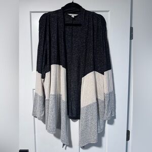 Market & Spruce Black, Cream & Gray Colorblock Open Cardigan